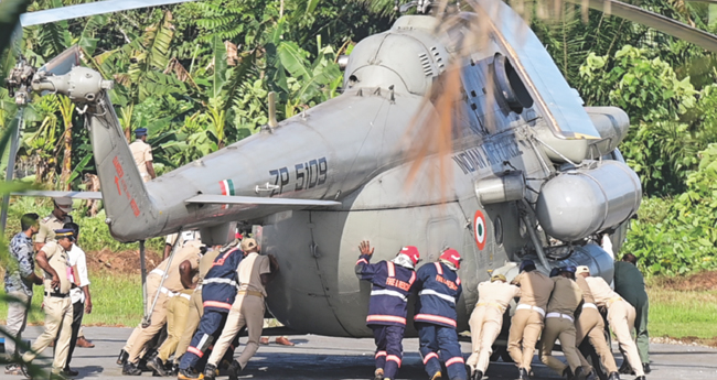 ശ​ബ​രി​മ​ല ദ​ർ​ശ​നം: രാ​ഷ്ട്ര​പ​തിയുടെ ഹെലികോപ്റ്റര്‍  പ്രമാടത്ത് കോൺക്രീറ്റിൽ താഴ്ന്നു
