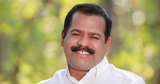 ഡി​സി​സി ട്ര​ഷ​റ​റു​ടെ മ​ര​ണം; ജി​ല്ലാ പോ​ലീ​സ് മേ​ധാ​വി​ക്ക് പ​രാ​തി ന​ൽ​കി ഐ.​സി. ബാ​ല​കൃ​ഷ്ണ​ൻ
