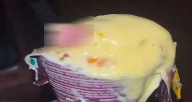 ഐ​സ്ക്രീ​മി​ൽ വി​ര​ൽ ക​ണ്ടെ​ത്തി​യ സം​ഭ​വം; ക​മ്പ​നി​യി​ലെ ജീ​വ​ന​ക്കാ​ര​ന് വി​ര​ലു​ക​ള്‍​ക്ക് പ​രി​ക്കേ​റ്റ​താ​യി ക​ണ്ടെ​ത്തി