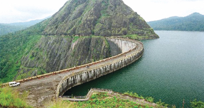 ഇ​ടു​ക്കി​യും ഇടമലയാറും  ഉടൻ തു​റ​ക്കി​ല്ല