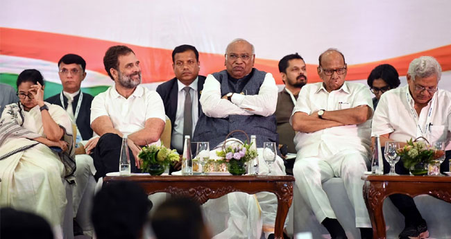 പ്രമുഖർ പിന്മാറി; ഇന്ത്യ മുന്നണി യോഗം മാറ്റി