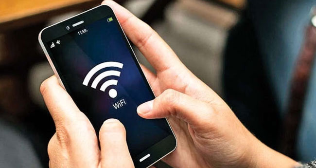 മണിപ്പുർ കലാപം : ഇന്‍റർനെറ്റ് നിരോധനം ഭാഗികമായി പിൻവലിച്ച് മണിപ്പുർ സർക്കാർ