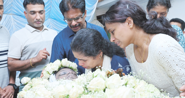 ഐ​വി​നെ മ​നഃ​പൂ​ര്‍​വം  കാ​റി​ടി​പ്പി​ച്ചു കൊ​ന്നു ; റി​​​​​മാ​​​​​ന്‍​ഡ് റി​​​​​പ്പോ​​​​​ര്‍​ട്ട് പുറത്ത്