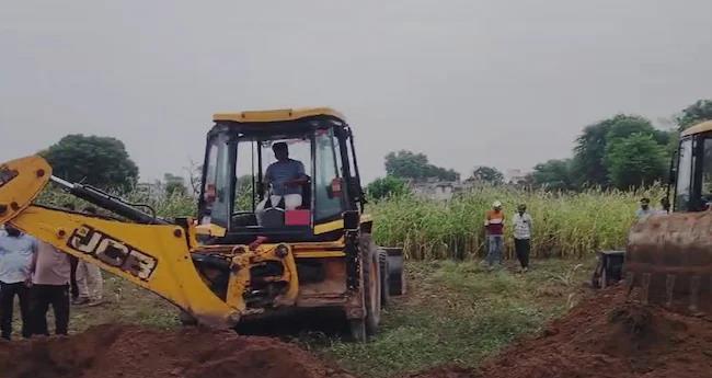 രാ​ജ​സ്ഥാ​നി​ൽ ര​ണ്ട​ര വ​യ​സു​കാ​രി കു​ഴ​ൽ​ക്കി​ണ​റി​ൽ വീ​ണു