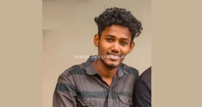 പ​ത്ത​നം​തി​ട്ട​യി​ൽ ജെ​സി​ബി ത​ട്ടി വി​ദ്യാ​ർ​ഥി​ക്ക് ദാ​രു​ണാ​ന്ത്യം