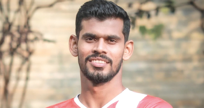 ലേ​​ല​​ത്തി​​ല്‍ മി​​ന്നി​​ ജെ​​റോം വി​​നീ​​ത്