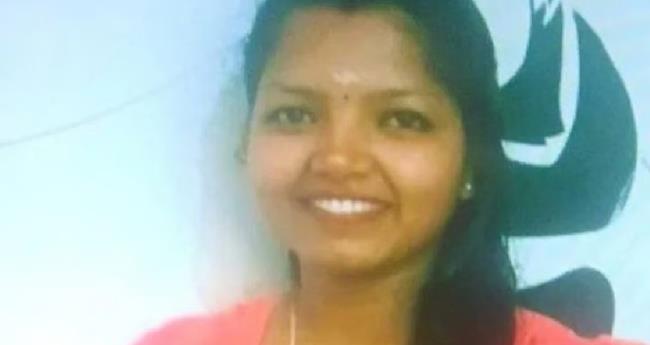 ഭ​ർ​തൃ​വീ​ട്ടി​ൽ യു​വ​തി ജീ​വ​നൊ​ടു​ക്കി​യ സം​ഭ​വം; ആ​ത്മ​ഹ​ത്യ​ക്കു​റി​പ്പ് ക​ണ്ടെ​ത്തി
