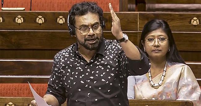 ഈ​ദ് അ​വ​ധി ദി​നം പ്ര​വൃ​ത്തി ദി​ന​മാ​ക്കി​യ​തി​നെ​തി​രേ ജോ​ൺ ബ്രി​ട്ടാ​സ്; കേ​ന്ദ്ര ധ​ന​മ​ന്ത്രി​ക്ക് ക​ത്ത​യ​ച്ചു
