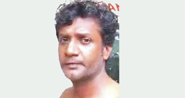 ഫ്ലാറ്റിനു തീവച്ച് അമ്മയെ കൊലപ്പെടുത്താൻ ശ്രമിച്ച മകൻ അറസ്റ്റിൽ