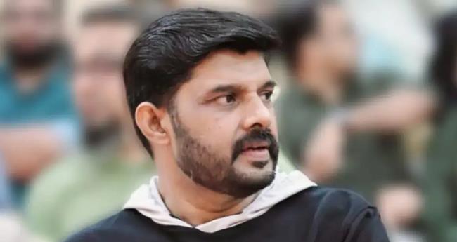 ക​ലാ​ഭ​വ​ൻ ന​വാ​സി​ന്‍റെ സം​സ്കാ​രം ഇ​ന്ന്; അ​സ്വ​ഭാ​വി​ക മ​ര​ണ​ത്തി​ന് പോ​ലീ​സ് കേ​സെ​ടു​ത്തു
