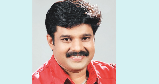കലാഭവന്‍ നവാസ് അന്തരിച്ചു