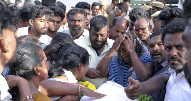 ക​​​​രൂ​​​​ര്‍ ദു​​​​ര​​​​ന്തം: പ്രതിപ്പട്ടികയില്‍  ടിവികെയിലെ  രണ്ടാമൻ  ബുസി ആനന്ദും