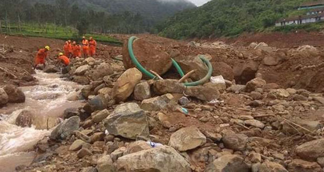 ക​വ​ള​പ്പാ​റ ദുരന്തം : 462 കു​ടും​ബ​ങ്ങ​ൾ​ക്കു  സ്ഥ​ലംവാ​ങ്ങാ​ൻ ആ​റു ല​ക്ഷം വീ​തം