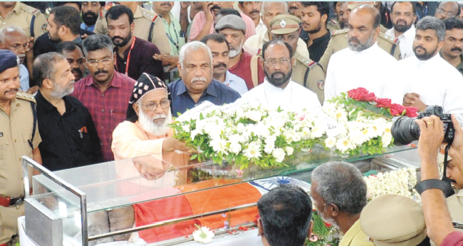 കേ​ര​ള​ രാഷ്‌ട്രീ​യ​ത്തി​നു  തീ​രാ​നഷ്‌ടം: കെ​സി​ബി​സി