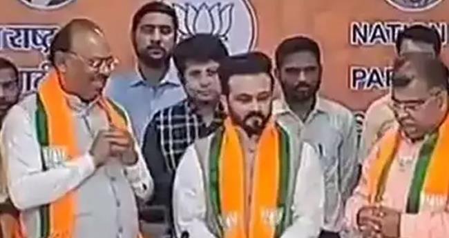 ക്രി​ക്ക​റ്റ് താ​രം കേ​ദാ​ർ ജാ​ദ​വ് ബി​ജെ​പി​യി​ൽ ചേ​ർ​ന്നു