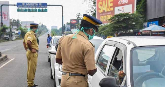 മാ​സ്‌​കില്ലാത്ത​വ​ര്‍​ക്കെ​തി​രേ ബ​ല​പ്ര​യോ​ഗം പാടില്ലെന്ന് ഹൈക്കോടതി