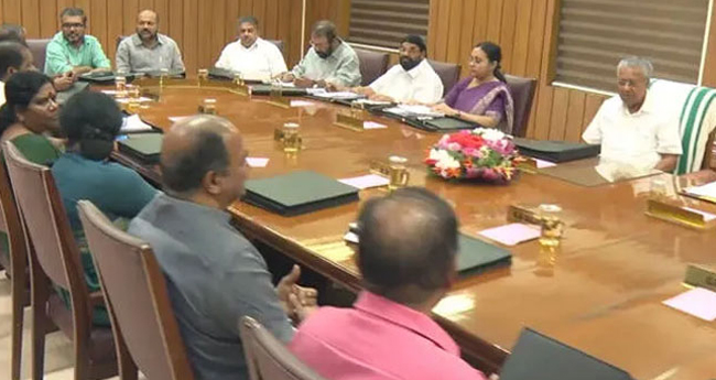 അ​ദാ​ല​ത്ത്:  59 ശ​​ത​​മാ​​നം  ഫ​​യ​​ലു​​കള്‍ തീ​​ർ​​പ്പാ​​ക്കി