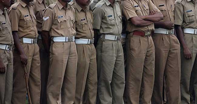 വീ​ട്ടി​ൽ നി​ന്ന് ഇറങ്ങുന്നത് യൂണിഫോമിലാവണം:ഡി​ഐ​ജി​യു​ടെ സ​ർ​ക്കു​ല​ർ വിവാദത്തിൽ