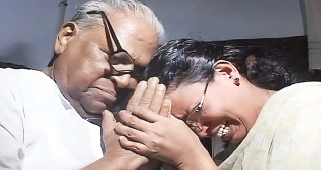 ആ​ശ്വാ​സ​ത്തി​ന്‍റെ ക​ര​സ്പ​ര്‍​ശം: കെ.​കെ. ര​മ