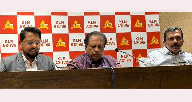 ര​ജ​ത​ജൂ​ബി​ലി നി​റ​വി​ൽ കെ​എ​ൽ​എം ആ​ക്സി​വ