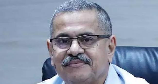 സി​ബി​ഐ അ​ന്വേ​ഷ​ണ​ത്തെ നേ​രി​ടും; രാ​ജി​വ​യ്ക്കി​ല്ല: കെ.​എം.​ഏ​ബ്ര​ഹാം