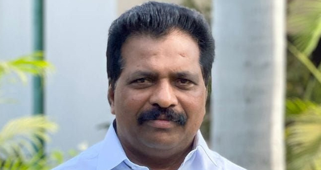 കൊടകര കേസ് റിട്ട. ഹൈക്കോടതി ജഡ്ജി അന്വേഷിക്കണമെന്ന്
