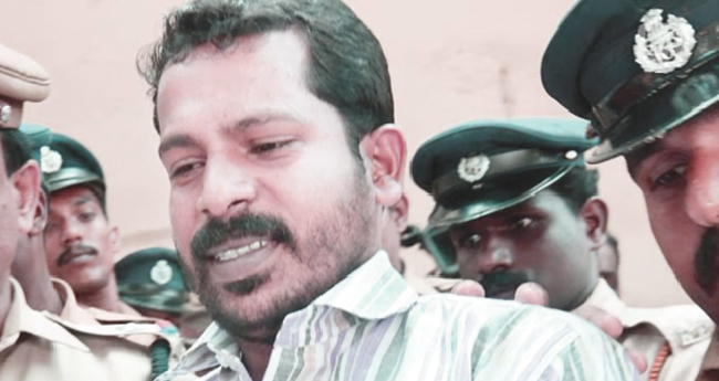 ല​ഹ​രി​സം​ഘ​ത്തെ നി​യ​ന്ത്രി​ക്കു​ന്ന​ത് കൊ​ടി സു​നി​യും സം​ഘ​വും!