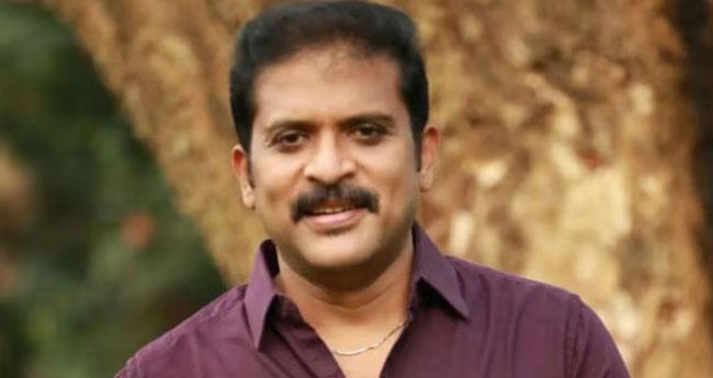 പോ​ക്സോ കേ​സ്; ന​ട​ൻ കൂ​ട്ടി​ക്ക​ൽ ജ​യ​ച​ന്ദ്ര​ന് സു​പ്രീം​കോ​ട​തി​യി​ൽ​നി​ന്നും മു​ൻ​കൂ​ർ ജാ​മ്യം