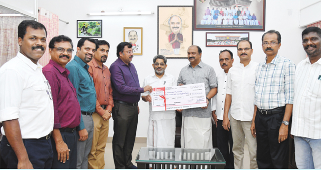 കെ​എ​സ്എ​ഫ്ഇ ഗ്യാ​ര​ന്‍റി ക​മ്മീ​ഷ​ൻ 83.25 കോ​ടി കൈ​മാ​റി