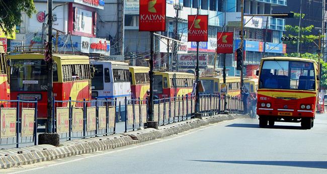 ഡ്യൂ​ട്ടി​യും അ​ല​വ​ന്‍​സും വെ​ട്ടി​ക്കു​റ​ച്ചു; പ​മ്പ സ​ര്‍​വീ​സു​ക​ൾ ബ​ഹി​ഷ്‌​ക​രി​ക്കാ​ൻ  യൂ​ണി​യ​നു​ക​ള്‍