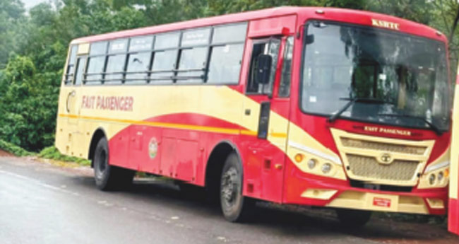 കെ​എ​സ്ആ​ർ​ടി​സി​യു​ടെ പു​തി​യ ഡി​സൈ​നി​ലു​ള്ള  80 ബ​സു​ക​ളെ​ത്തി