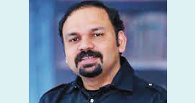 ബ​ഹി​രാ​കാ​ശ​യാ​ത്ര  വൈ​കി​ല്ല: സ​ന്തോ​ഷ് ജോർജ് കു​ള​ങ്ങ​ര