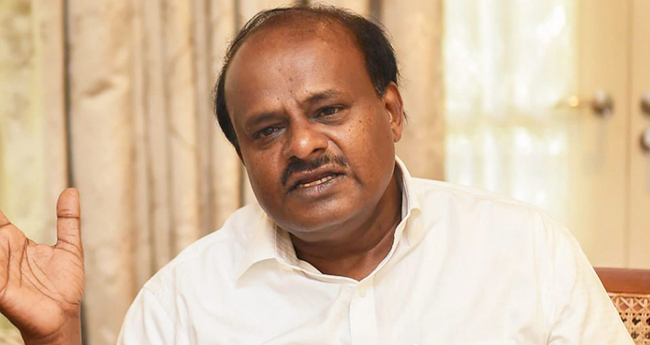എംഎൽഎമാരെ ഭീഷണിപ്പെടുത്തിയ സ്ഥാനാർഥിക്കെതിരേ കേസ്
