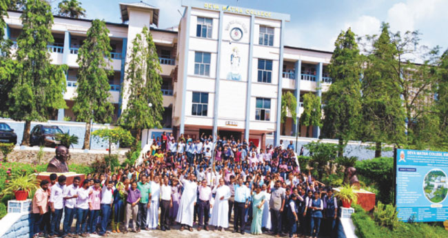 കുറവിലങ്ങാട് ദേവമാതാ കോളജിന് നാക് എ പ്ലസ്പ്ലസ്