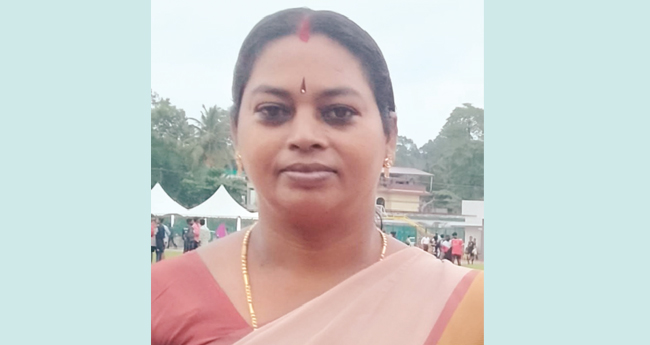 ബാങ്ക് അധികൃതരുടെ ഭീഷണി ; മൂന്നംഗ കുടുംബം ആത്മഹത്യയ്ക്കു ശ്രമിച്ചു, വീട്ടമ്മ മരിച്ചു
