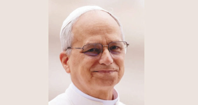 മാനവരാശി സമാധാനത്തിനായി  കേഴുന്നു: മാർപാപ്പ