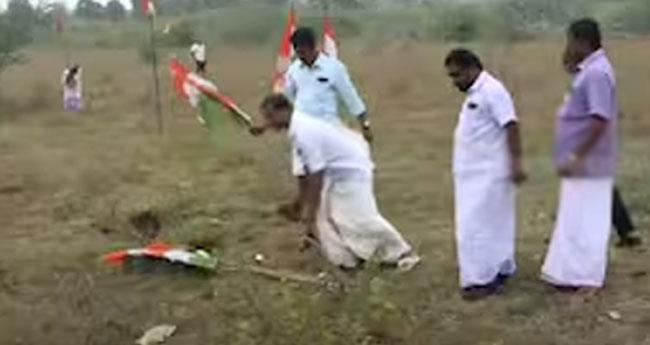 ബ്രൂ​വ​റി​ക്കെ​തി​രെ കൊ​ടി നാ​ട്ടി സ​മ​ര​വു​മാ​യി കോ​ൺ​ഗ്ര​സും ബി​ജെ​പി​യും