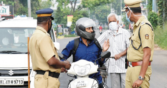 ലോ​ക്ക്ഡൗ​ണി​ല്ല ; നി​യ​ന്ത്ര​ണ​ങ്ങ​ള്‍ ക​ര്‍​ശ​ന​മാ​ക്കും