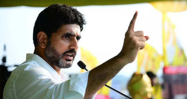 വൈഎസ്ആർസിപി ഓഫീസുകൾക്ക് 42 ഏക്കർ ഭൂമി അനുവദിച്ചെന്ന് ലോകേഷ്