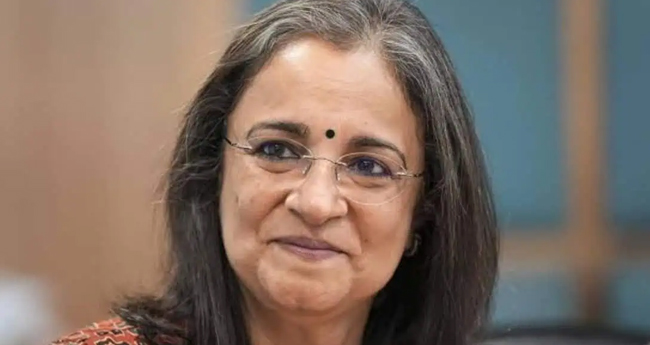 സെബി മുൻ അധ്യക്ഷ ബുച്ചിന് ക്ലീൻ ചിറ്റ്