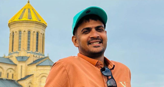 മല്ലു ട്രാവലര്‍ക്കെതിരേ ലുക്ക്ഔട്ട് നോട്ടീസ്