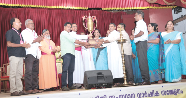ല​ഹ​രിവി​രു​ദ്ധപ്ര​വ​ർ​ത്ത​ന അ​വാ​ർ​ഡ് മാ​ന​ന്ത​വാ​ടി രൂ​പ​ത​യ്ക്ക്