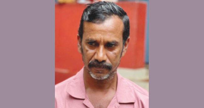 ഉ​​ള്ളു​​രു​​ക്ക​​ത്തി​​ൽ മ​​ണി​​ക​​ണ്ഠ​​ൻ