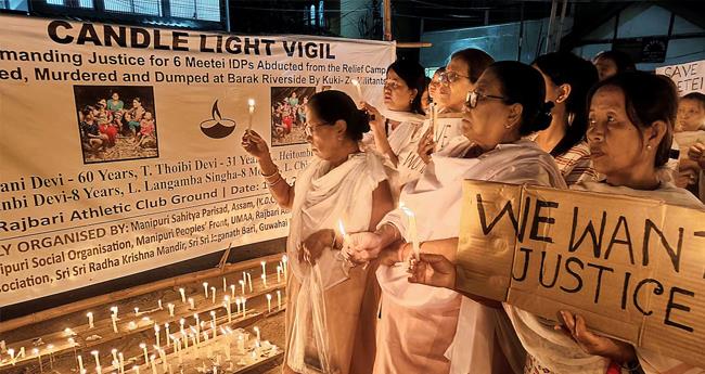 മ​ണി​പ്പൂ​ർ സം​ഘ​ർ​ഷം; ഇ​ന്‍റ​ർ​നെ​റ്റ് സേ​വ​ന​ങ്ങ​ൾ നി​ർ​ത്തി​വ​ച്ച​ത് ര​ണ്ടു​ദി​വ​സ​ത്തേ​ക്ക് കൂ​ടി നീ​ട്ടി
