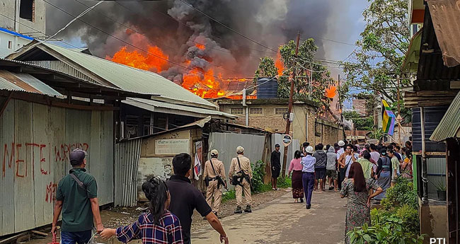 മണിപ്പുരിൽ വീണ്ടും സംഘർഷം;   മൂന്നു കുക്കികൾ കൊല്ലപ്പെട്ടു