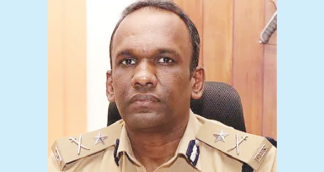 മ​നോ​ജ് ഏ​ബ്രഹാ​മി​ന് ഡി​ജി​പി പ​ദ​വി; ഫ​യ​ർ​ഫോ​ഴ്സ് മേ​ധാ​വി​യാ​യി നി​യ​മ​നം