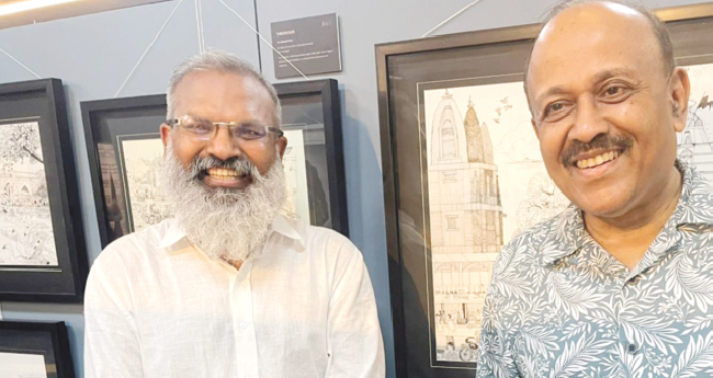 മ​നോ​ജ് കു​മാ​റി​ന്‍റെ  സ്കെ​ച്ചു​ക​ളു​ടെ  പ്ര​ദ​ർ​ശ​നം ശ്ര​ദ്ധേ​യ​മാ​യി