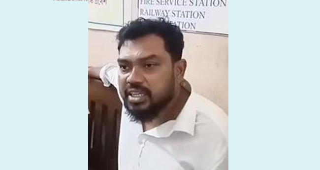 ദു​രി​ത​ബാ​ധി​ത​ര്‍​ക്ക് അ​വ​ശ്യ​ വ​സ്തു​ക്ക​ളുമായി എത്തിയ ബി​ജെ​പി എം​ല്‍​എയെ ജന​ക്കൂ​ട്ടം ആക്രമിച്ചു