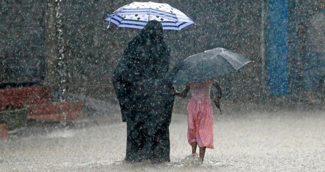 മ​ഴ​യ്ക്ക് താ​ത്​കാലി​ക ശ​മ​നം; ശ​നി​യാ​ഴ്ച വ​രെ ജാ​ഗ്ര​താ മു​ന്ന​റി​യി​പ്പു​ക​ളി​ല്ല