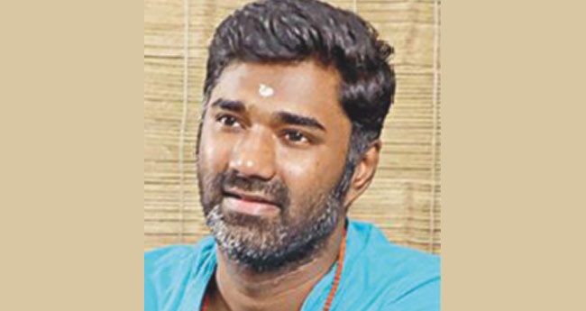 ക​രൂ​ര്‍ ദു​ര​ന്തം:  ഒരു യു​ട്യൂ​ബ​ര്‍കൂടി അ​റ​സ്റ്റി​ല്‍